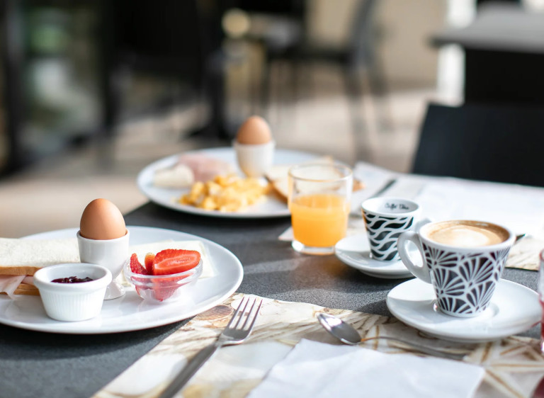 media.Slide_Brunch_3Hotel_La_Nidiola_Riccione