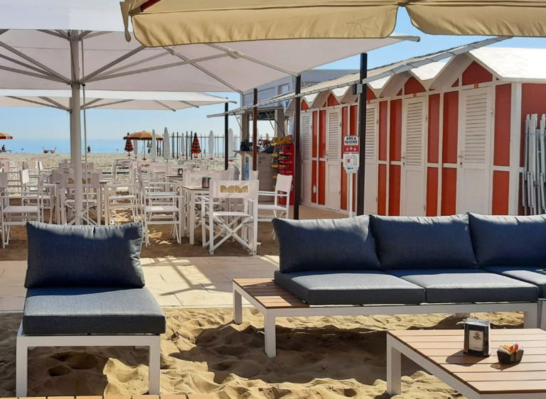 media.Slide_Spiaggia_1Hotel_La_Nidiola_Riccione